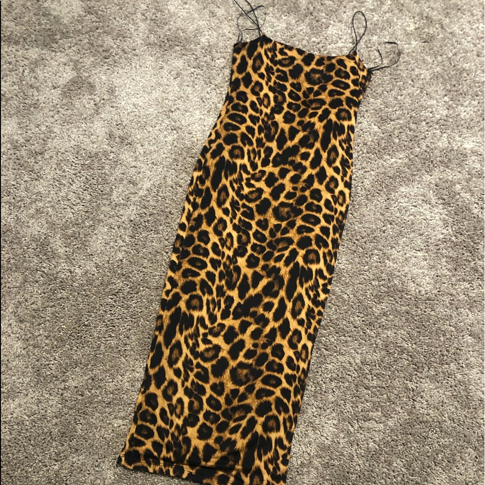 Spaghetti strap leopard dress